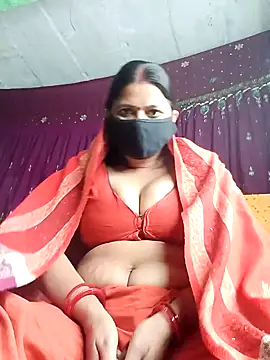 QRESABABY online show from November 21, 2025, 11:58 pm