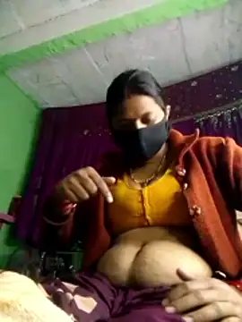 QRESABABY online show from December 2, 2025, 12:49 am