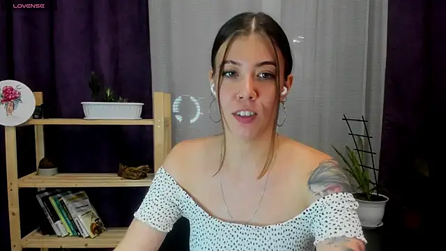 Snapshot of twinkle_rosie chatting on November 29, 2025, 6:22 pm twinkle rosie online show from November 29, 2025, 6:22 pm