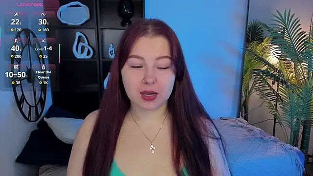 EffyBlush online show from November 8, 2025, 1:33 pm