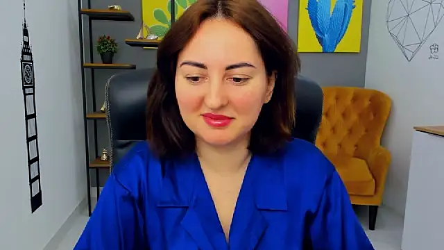 NoraSimons online show from March 10, 2026, 5:12 am