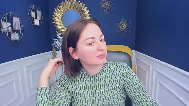 NoraSimons online show from March 16, 2026, 5:02 am