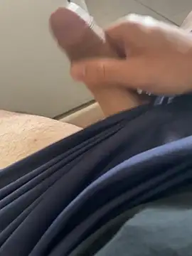 Gduende7 online show from November 27, 2025, 2:52 pm