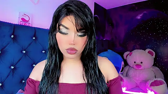 Alannys xHotx online show from March 8, 2026, 11:08 pm