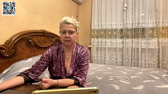 Snapshot of Galatea_2025 chatting on November 8, 2025, 8:29 pm Galatea 2025 online show from November 8, 2025, 8:29 pm