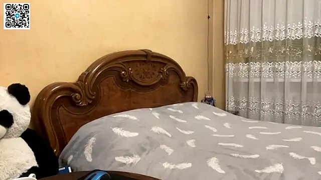 Snapshot of Galatea_2025 chatting on November 16, 2025, 5:29 pm Galatea 2025 online show from November 16, 2025, 5:29 pm