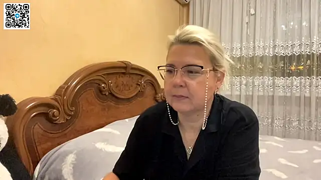 Snapshot of Galatea_2025 chatting on November 19, 2025, 8:09 pm Galatea 2025 online show from November 19, 2025, 8:09 pm