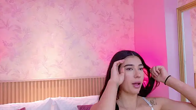 AdelineJhones online show from December 17, 2025, 2:23 pm