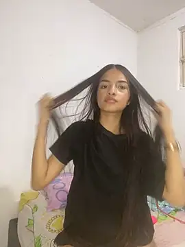 Snapshot of Lisssss09-K chatting on October 22, 2025, 5:08 am Lisssss09-K online show from October 22, 2025, 5:08 am