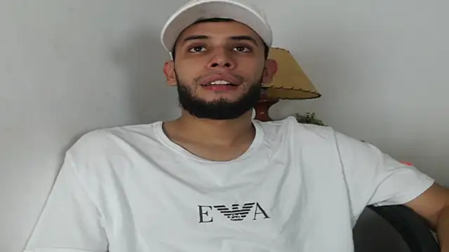 Maxcole 07 online show from November 8, 2025, 9:35 pm