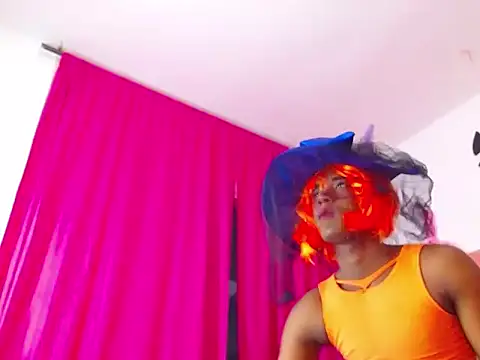 Snapshot of Lanna_big33 chatting on October 30, 2025, 12:06 pm Lanna big33 online show from October 30, 2025, 12:06 pm