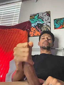 Snapshot of BigPrettyDick777 chatting on April 27, 2026, 1:42 pm BigPrettyDick777 online show from April 27, 2026, 1:42 pm