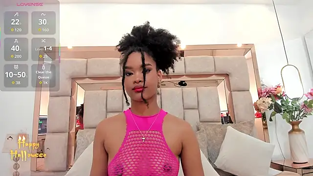 karolebonyy online show from November 5, 2025, 2:22 am