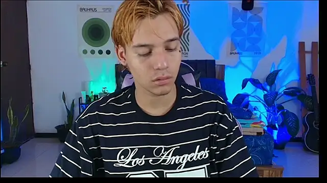 Snapshot of Habel__moretti chatting on February 9, 2026, 6:34 pm Habel moretti online show from February 9, 2026, 6:34 pm