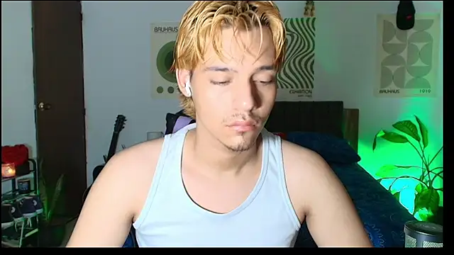 Snapshot of Habel__moretti chatting on February 24, 2026, 7:23 pm Habel moretti online show from February 24, 2026, 7:23 pm