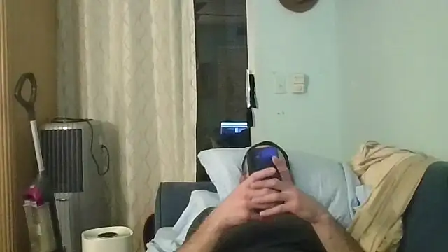 Snapshot of KosherCo313 chatting on October 25, 2025, 4:53 am KosherCo313 online show from October 25, 2025, 4:53 am