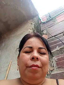 Snapshot of mother2-divorced chatting on June 18, 2026, 1:48 pm mother2-divorced online show from June 18, 2026, 1:48 pm