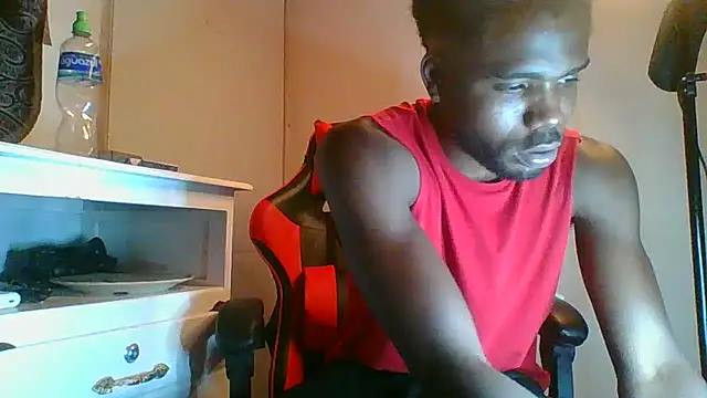 Snapshot of Suamyst_25 chatting on May 10, 2026, 5:12 am Suamyst 25 online show from May 10, 2026, 5:12 am