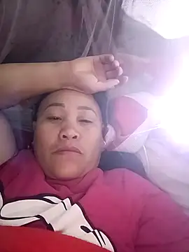 chich-bong online show from November 21, 2025, 2:49 pm