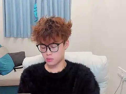 L1kuto online show from October 25, 2025, 10:01 am