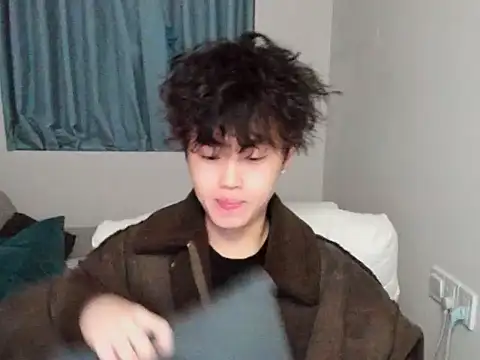 L1kuto online show from November 20, 2025, 10:48 am