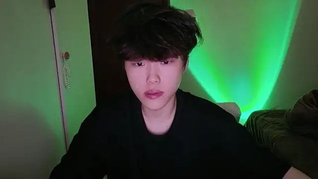 L1kuto online show from March 12, 2026, 11:38 am