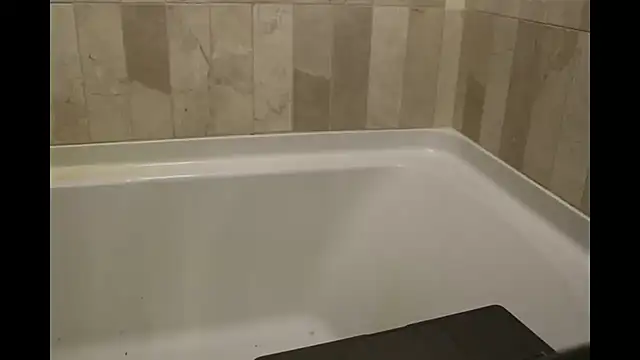 Snapshot of andrenoma427 chatting on November 16, 2025, 3:45 am andrenoma427 online show from November 16, 2025, 3:45 am