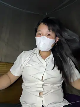 love pusy09 online show from April 8, 2026, 5:40 am