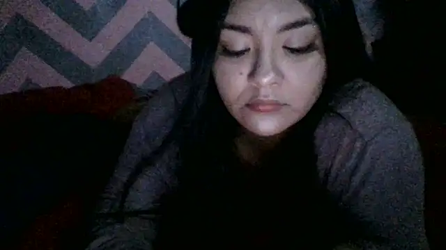 Jennifersbodyy online show from December 17, 2025, 2:50 am