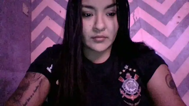 Jennifersbodyy online show from December 18, 2025, 4:07 am