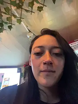 Lia  white online show from November 7, 2025, 10:54 pm