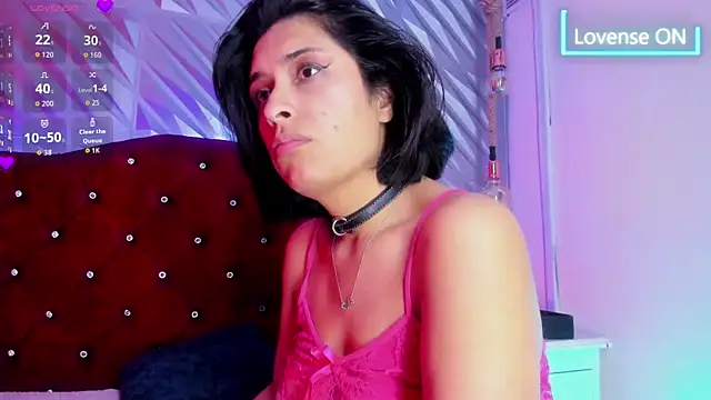 Roxanne Han online show from April 26, 2026, 3:32 pm