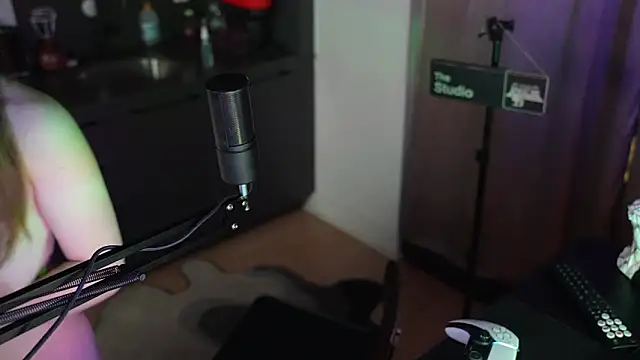 Snapshot of elliepixie chatting on January 16, 2026, 10:41 am elliepixie online show from January 16, 2026, 10:41 am