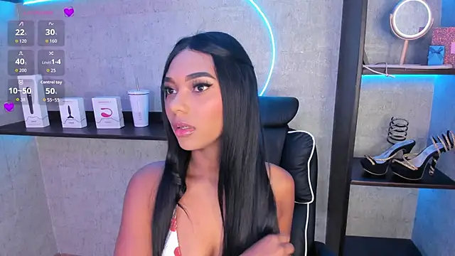 Snapshot of savanaah_ chatting on October 31, 2025, 4:41 pm savanaah  online show from October 31, 2025, 4:41 pm