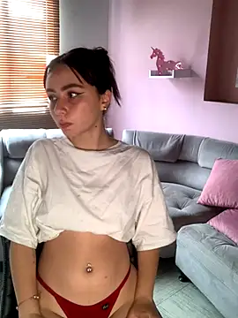 Snapshot of Nexxus_Pink chatting on October 31, 2025, 4:30 pm Nexxus Pink online show from October 31, 2025, 4:30 pm