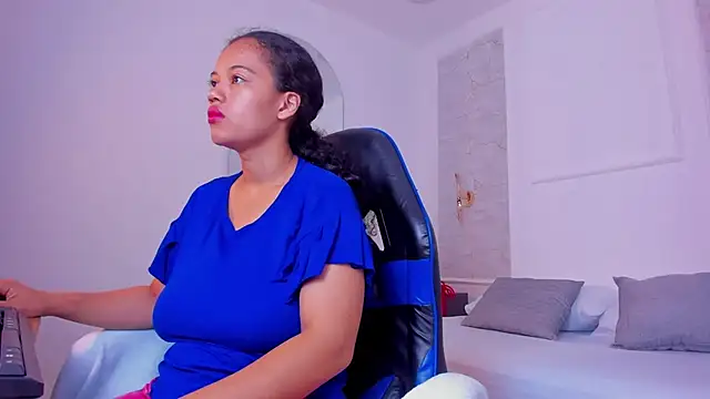 Snapshot of agata18_ chatting on July 11, 2026, 1:14 pm agata18 online show from July 11, 2026, 1:14 pm