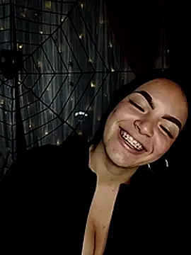 Nuvi jonhs online show from October 23, 2025, 12:10 am