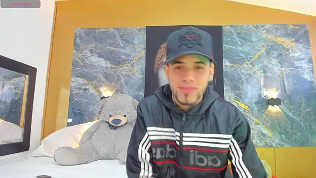 pool vega online show from October 28, 2025, 12:52 pm