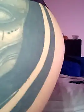 Snapshot of SharonSalazar chatting on November 29, 2025, 1:19 am SharonSalazar online show from November 29, 2025, 1:19 am