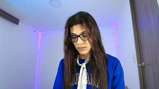 Arimoonn online show from March 28, 2026, 11:59 pm