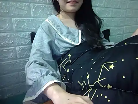 Snapshot of May2k2 chatting on November 23, 2025, 3:34 pm May2k2 online show from November 23, 2025, 3:34 pm