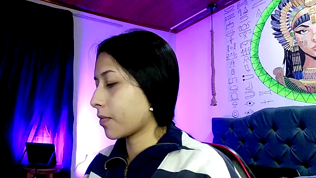 Snapshot of melissa__dolce chatting on November 17, 2025, 8:47 pm melissa dolce online show from November 17, 2025, 8:47 pm