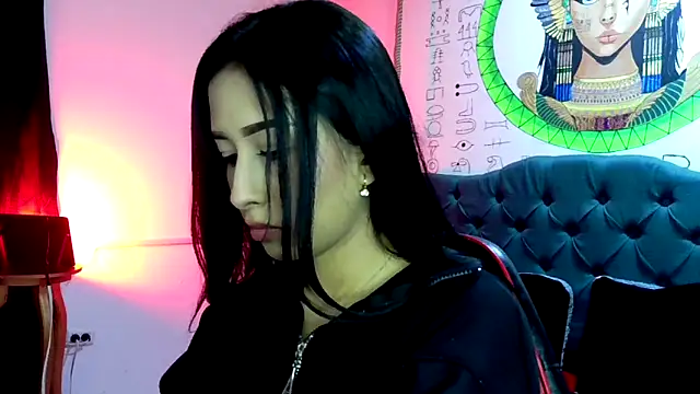 Snapshot of melissa__dolce chatting on November 24, 2025, 9:14 pm melissa dolce online show from November 24, 2025, 9:14 pm