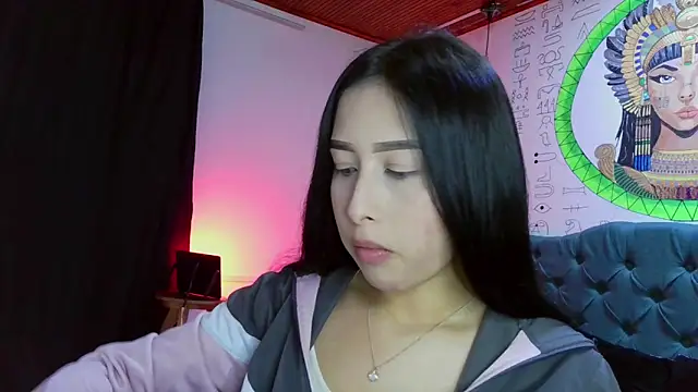 Snapshot of melissa__dolce chatting on December 4, 2025, 9:01 pm melissa dolce online show from December 4, 2025, 9:01 pm