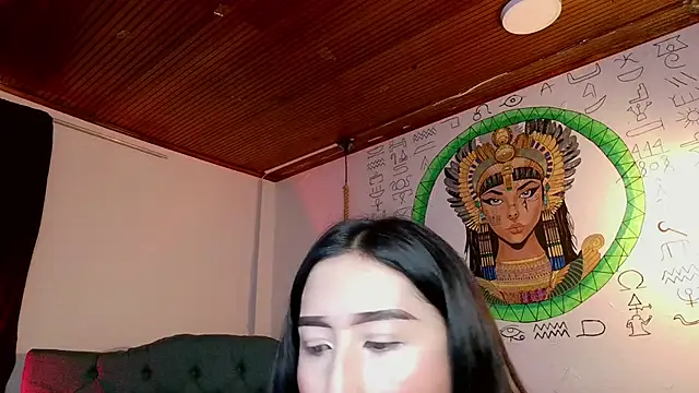 Snapshot of melissa__dolce chatting on May 21, 2026, 8:38 pm melissa dolce online show from May 21, 2026, 8:38 pm