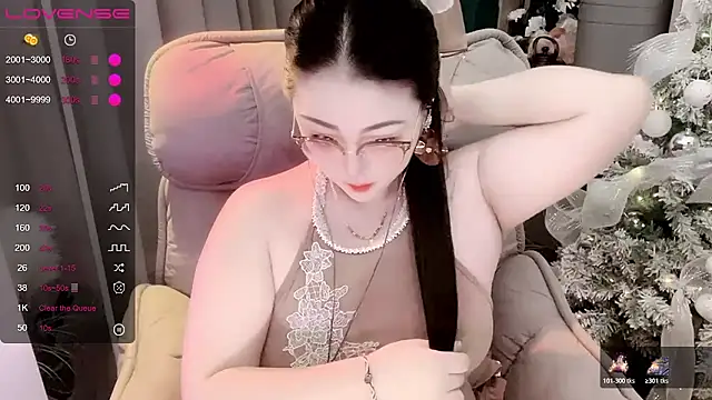 Snapshot of Monica-666888- chatting on November 10, 2025, 7:02 pm Monica-666888- online show from November 10, 2025, 7:02 pm