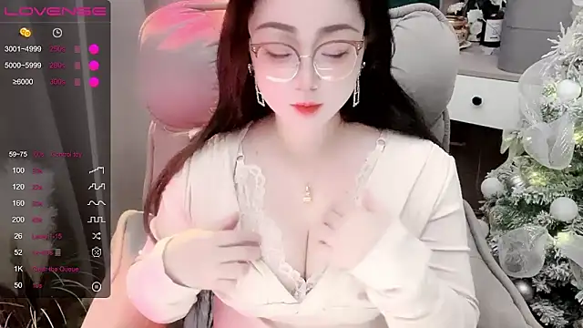 Snapshot of Monica-666888- chatting on December 14, 2025, 7:40 pm Monica-666888- online show from December 14, 2025, 7:40 pm