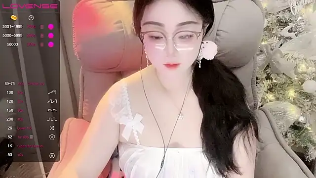 Snapshot of Monica-666888- chatting on May 24, 2026, 2:55 pm Monica-666888- online show from May 24, 2026, 2:55 pm