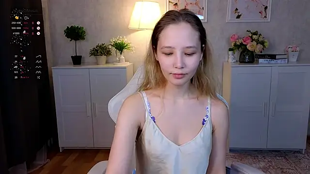 insaneinsomnia online show from November 10, 2025, 9:19 am