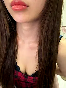 Snapshot of __Lilybae__ chatting on October 23, 2025, 2:49 pm   Lilybae   online show from October 23, 2025, 2:49 pm